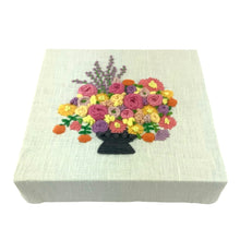 Load image into Gallery viewer, 6”x6“ Floral Embroidery on White Linen

