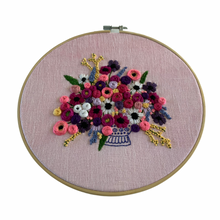 Load image into Gallery viewer, 9.5“ Floral Embroidery on Avocado Dyed Linen

