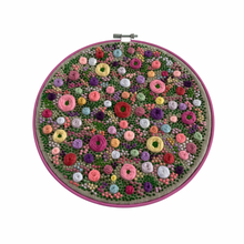 Load image into Gallery viewer, 9.5“ Floral Embroidery on Natural Linen
