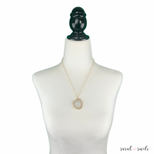 Load image into Gallery viewer, Quartz Rosary Chain Necklace with Druzy Pendant
